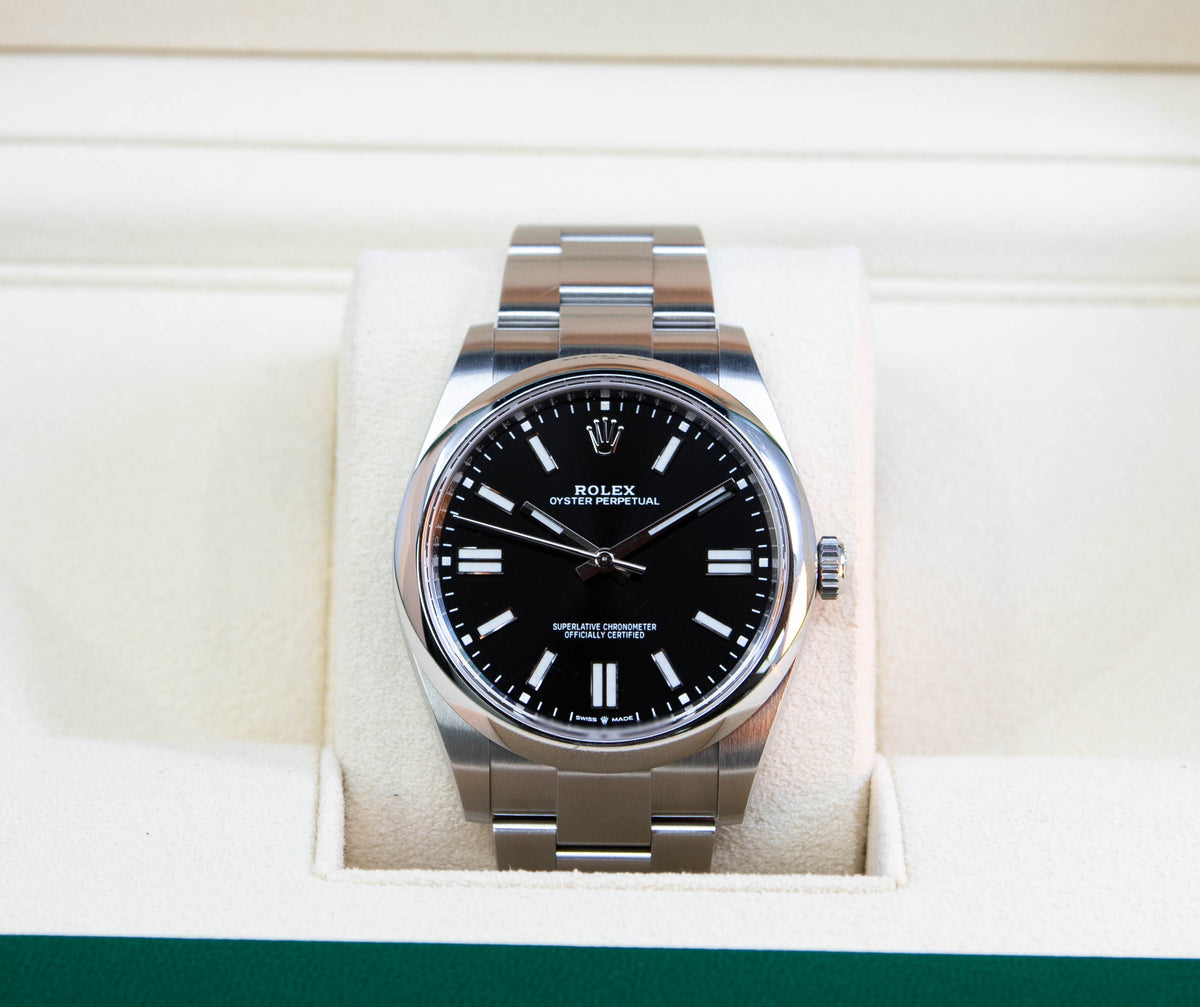 Rolex Oyster Perpetual 41 Black Dial 10/2021 ref. 124300