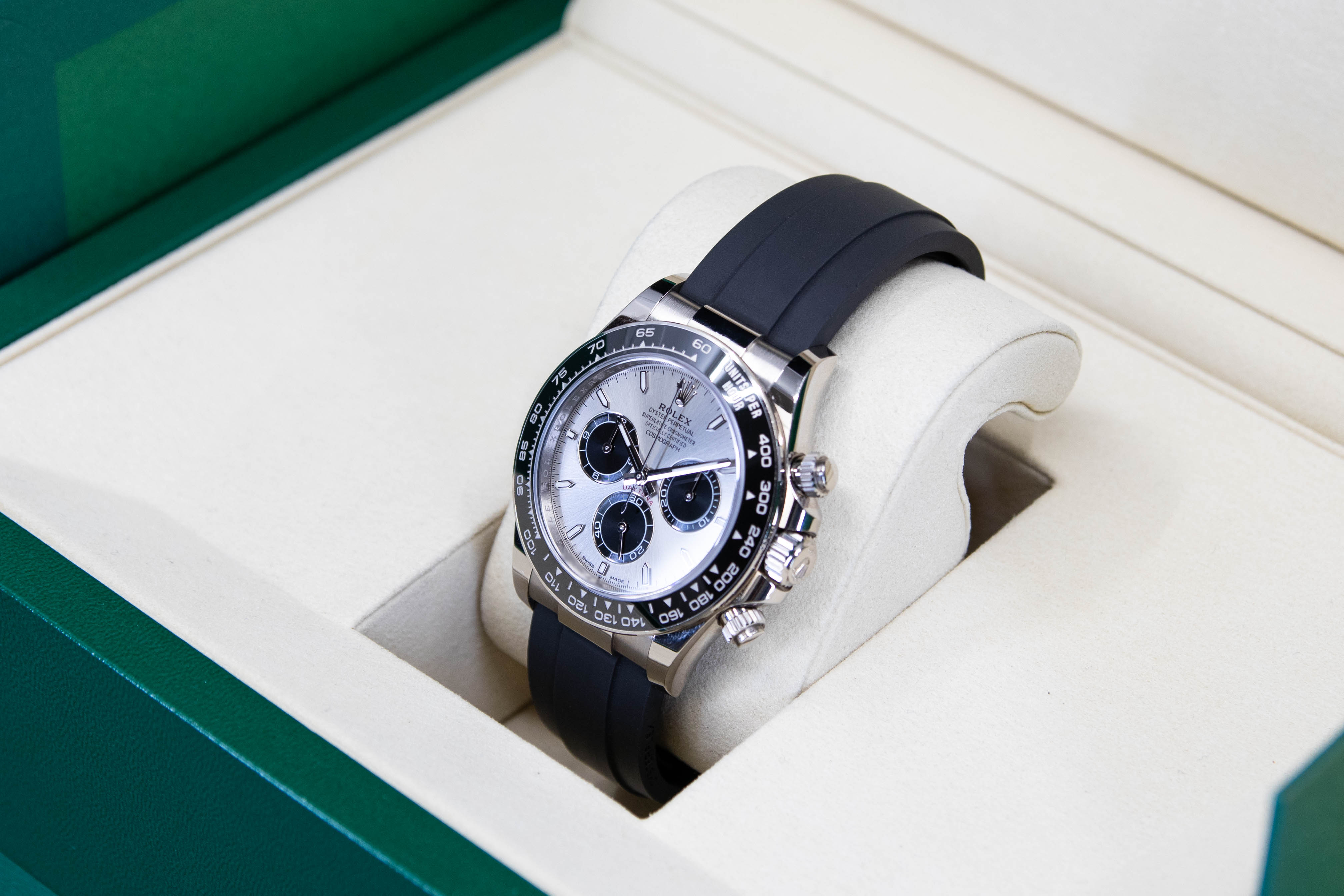 Daytona Oysterflex "Ghost" 40mm Or blanc réf.126519LN Full Set 08/2025