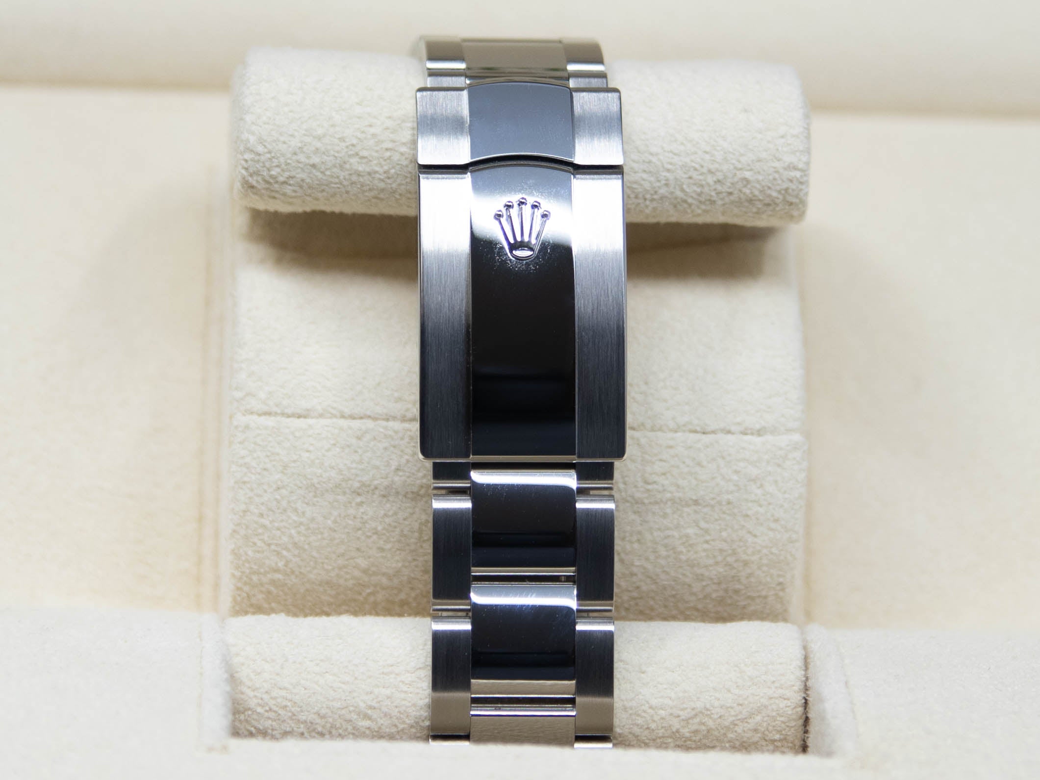 DATEJUST 41MM OYSTER BLACK DIAL 08/2024 ref.126334