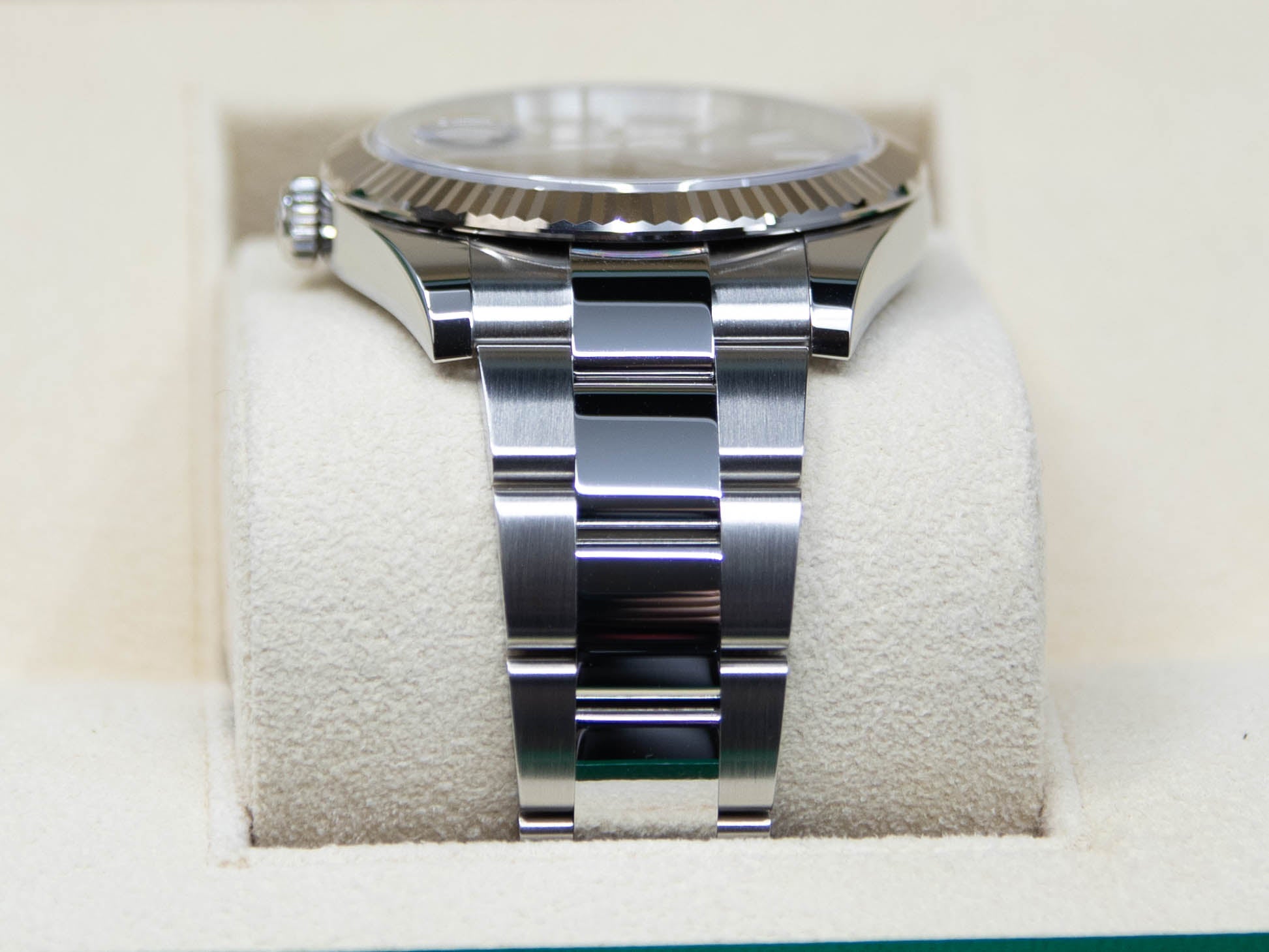 DATEJUST 41MM OYSTER BLACK DIAL 08/2024 ref.126334