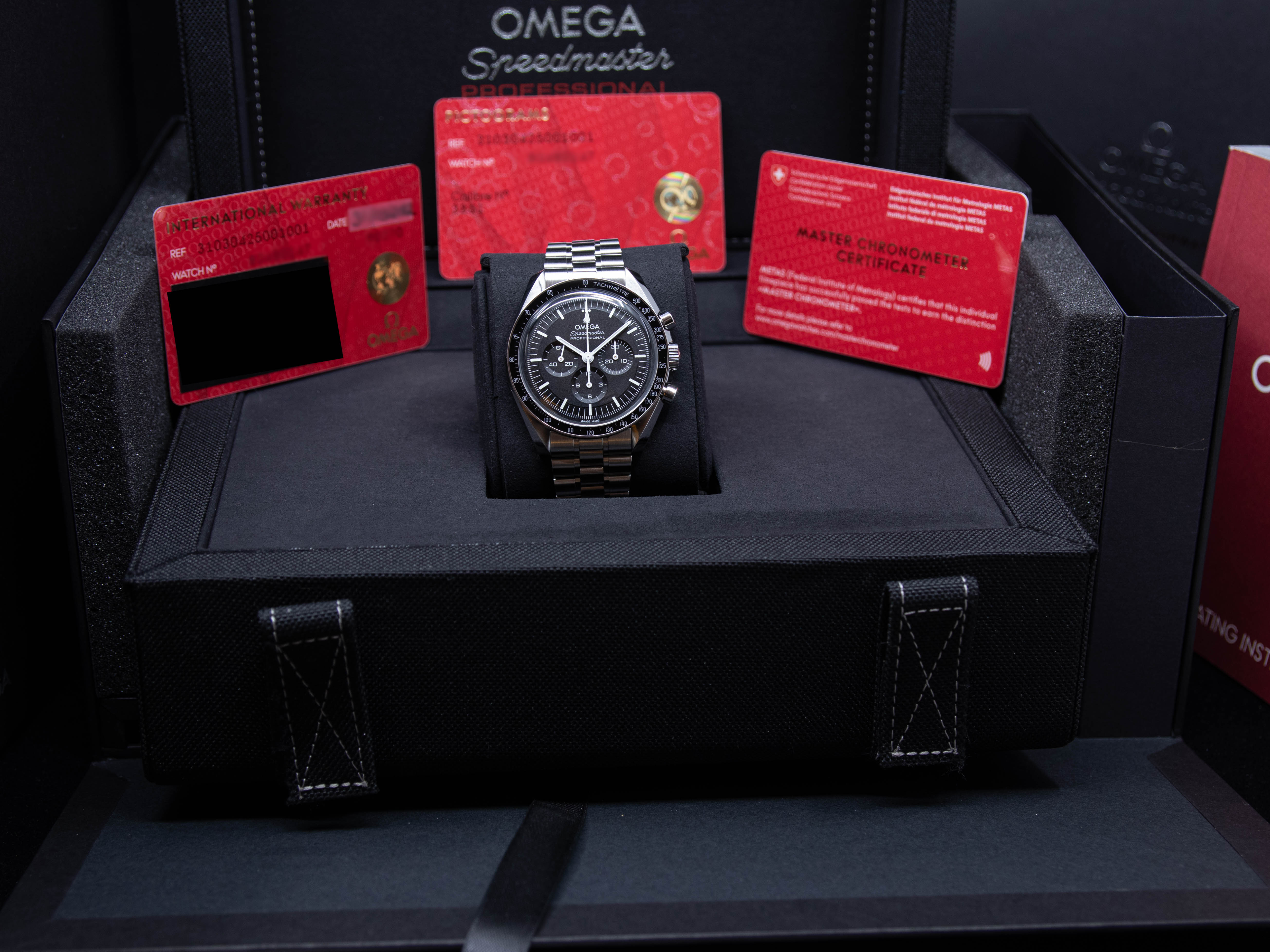 Speedmaster Professional Moonwatch 03/2022 ref.310.30.42.50.01.001