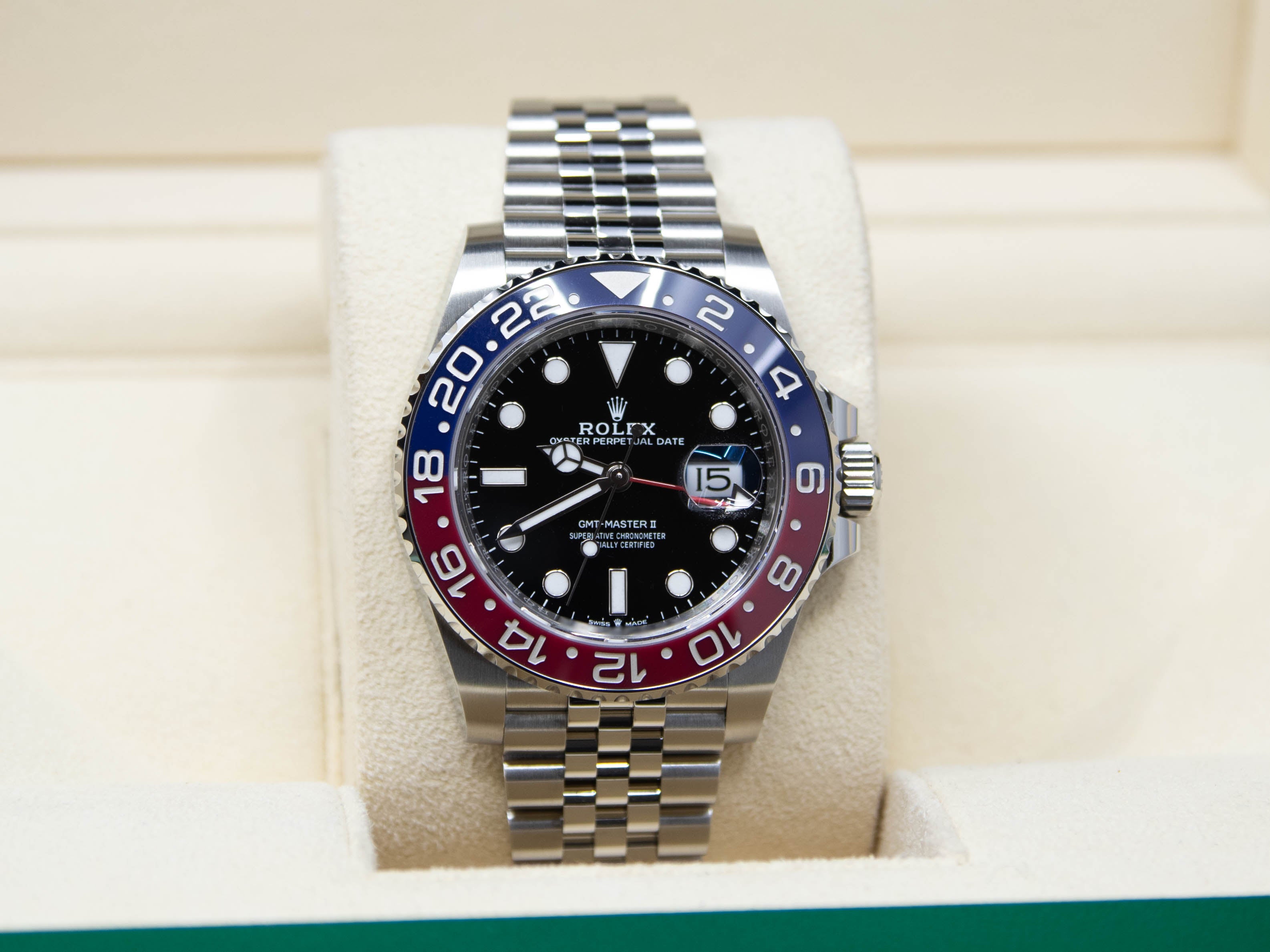 GMT Master II "Pepsi" 40mm Stainless Steel new 12/2024 ref.126710BLRO